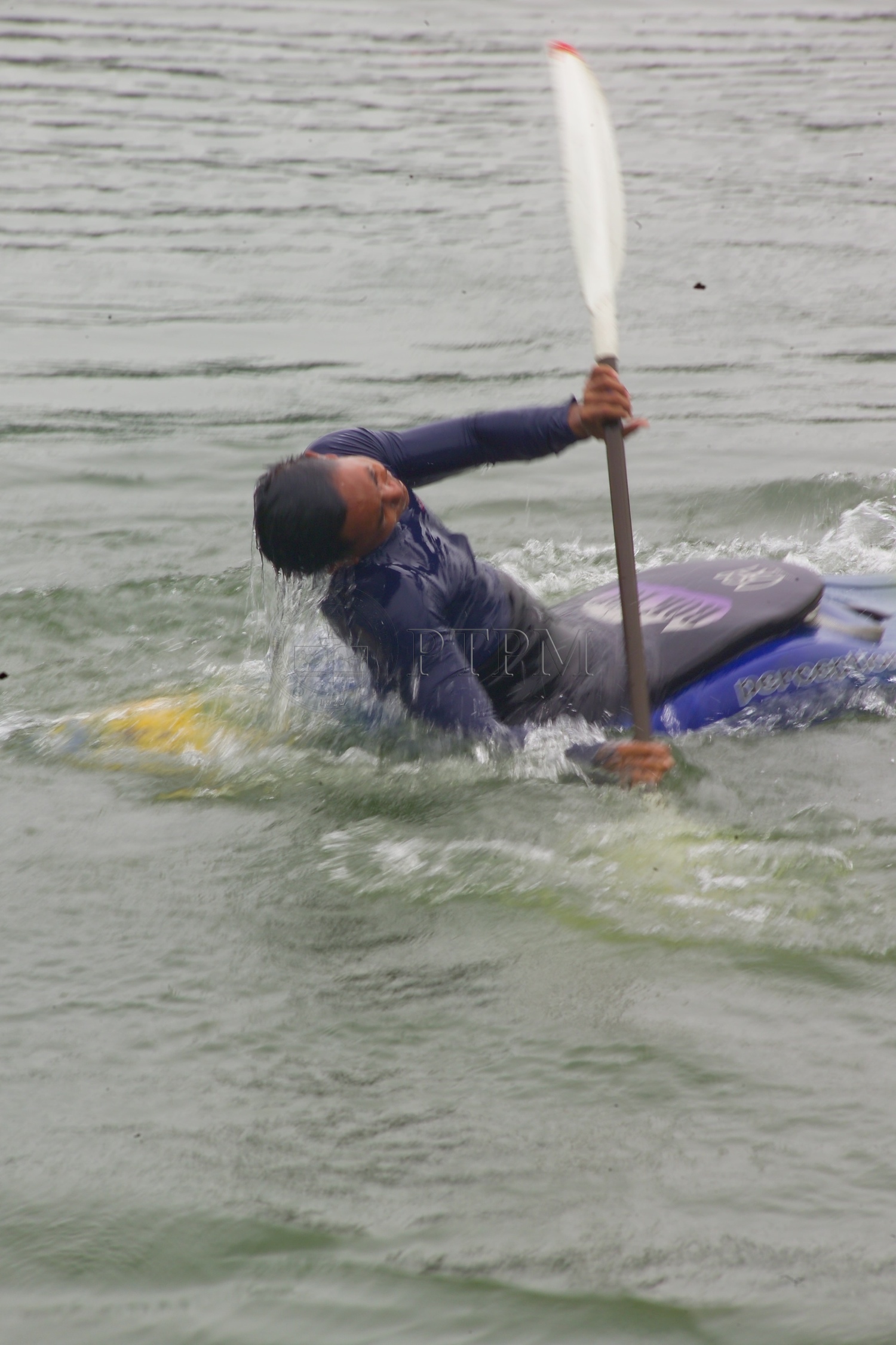 PTPM 05 13 kayak D8XZ8753